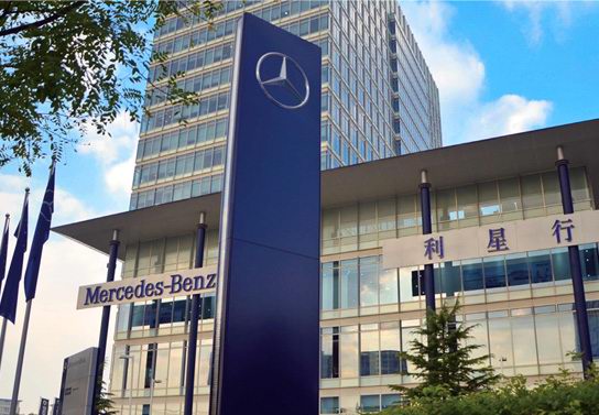 汽車標識立牌（奔馳）